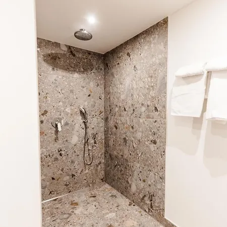 Souterrain Villa-appartements Lägenhet Sickte